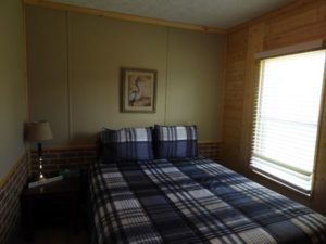 3-Bedroom Cabin - 12